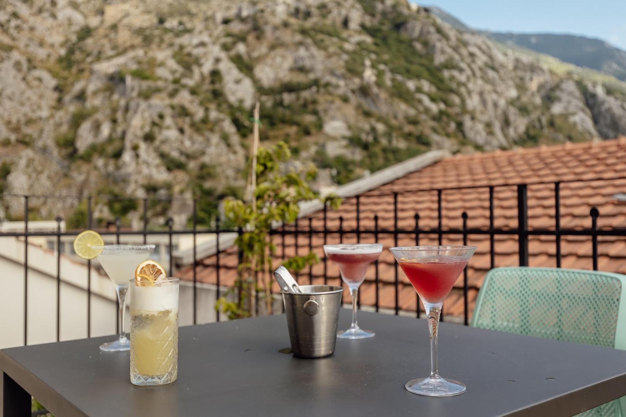 Kotor Central Point Экстерьер фото
